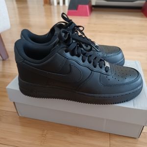 Nike Women's Air Force 1 Low